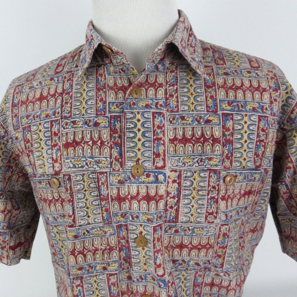 Orvis Medium SS Shirt Wild Geometric Floral Tribal